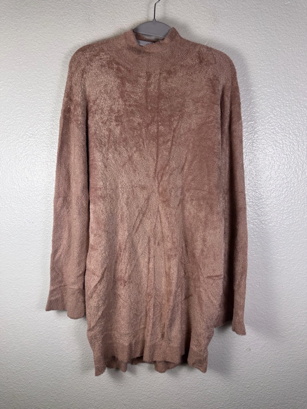Express Women's Mock Neck Pullover
Sweater Dress Size L